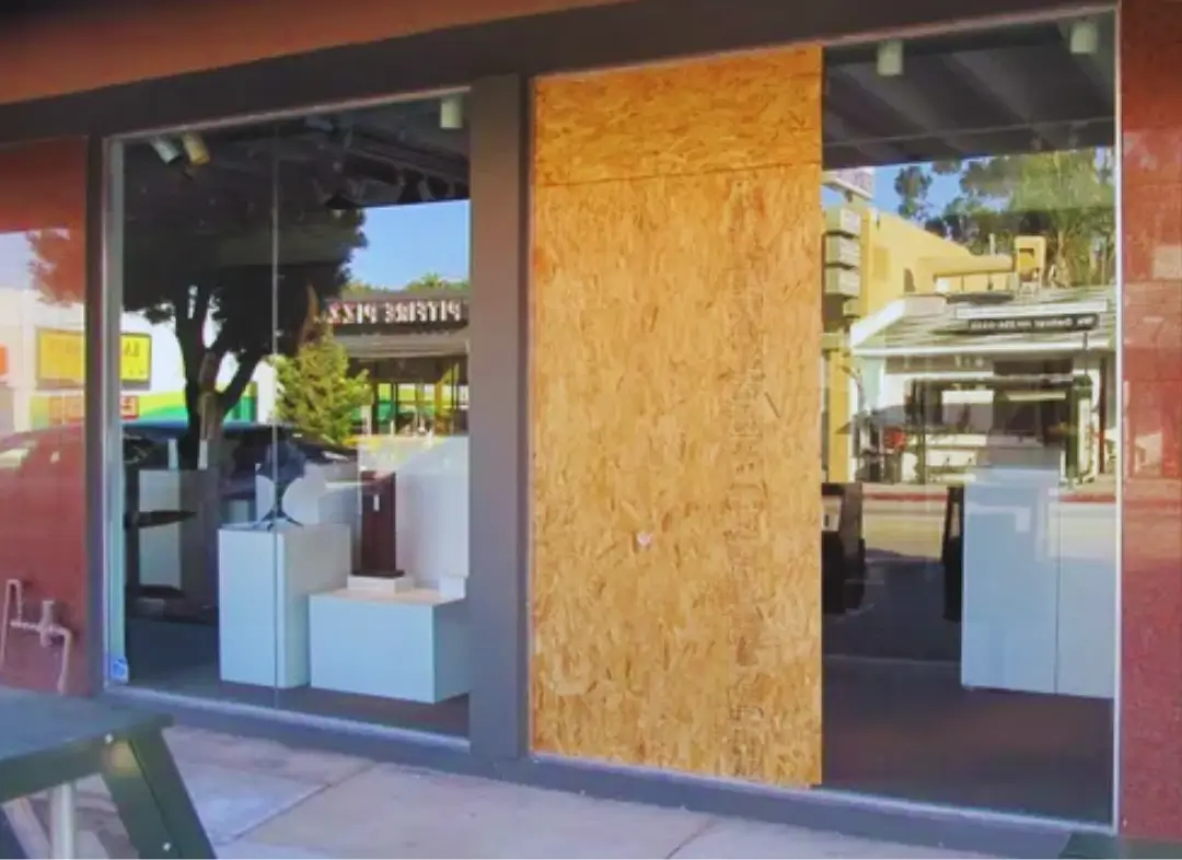 Mise en sécurité fermeture provisoire La Ferrière